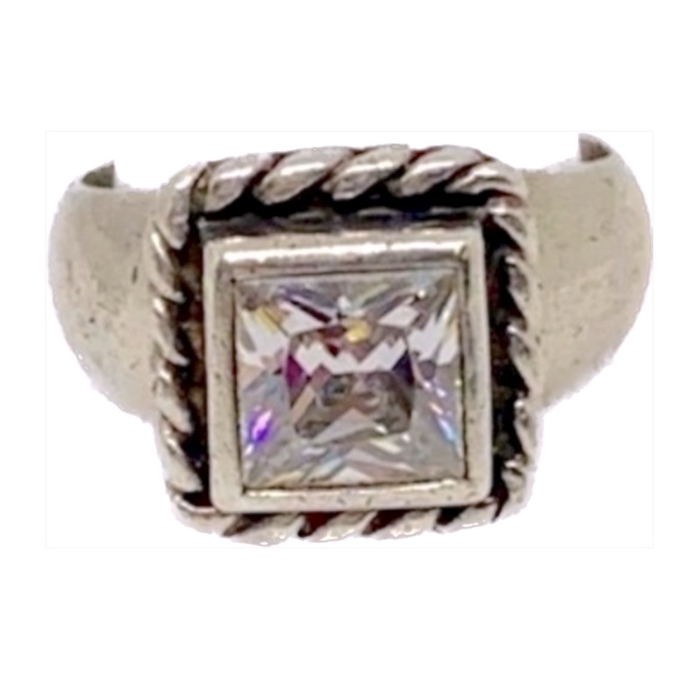NEW Silpada Vintage Sterling Silver Square Top Grade CZ Braided Edges 
Sz 6.5
